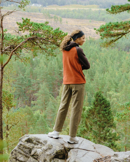Sierrascape Women's Polartec® Fleece Hoodie - Dark Rust/Espresso - Lifestyle