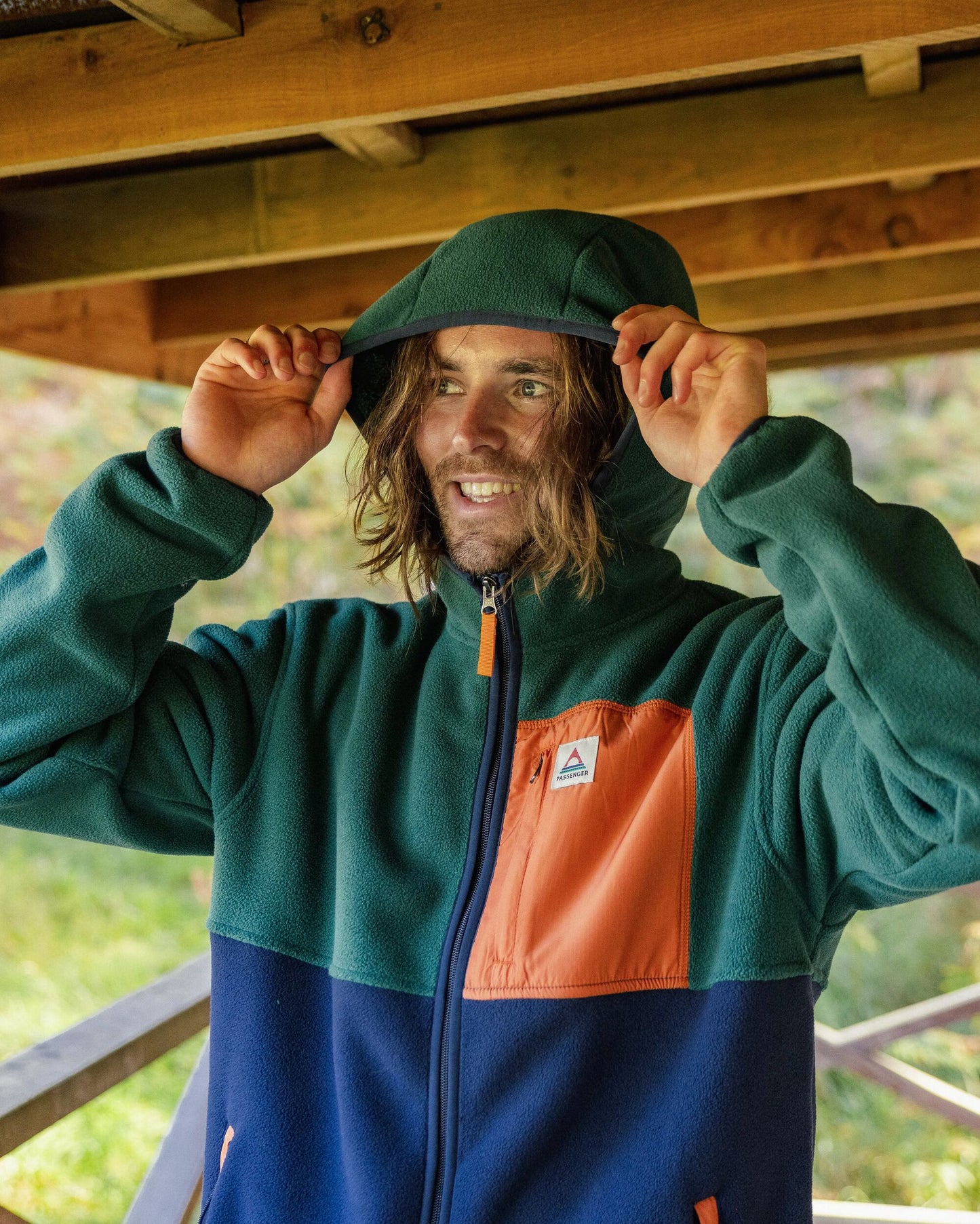 Loch Hooded Recycled Polar Fleece - Rain Forest/Rich Navy