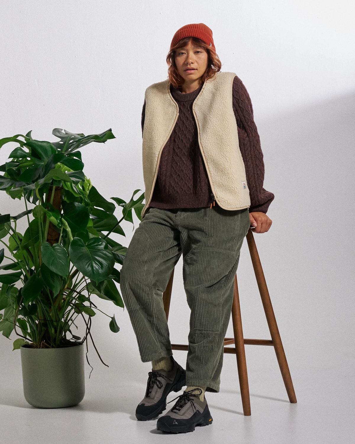 Tawny Collarless Deep-Pile Sherpa Gilet - Oat - Studio Model