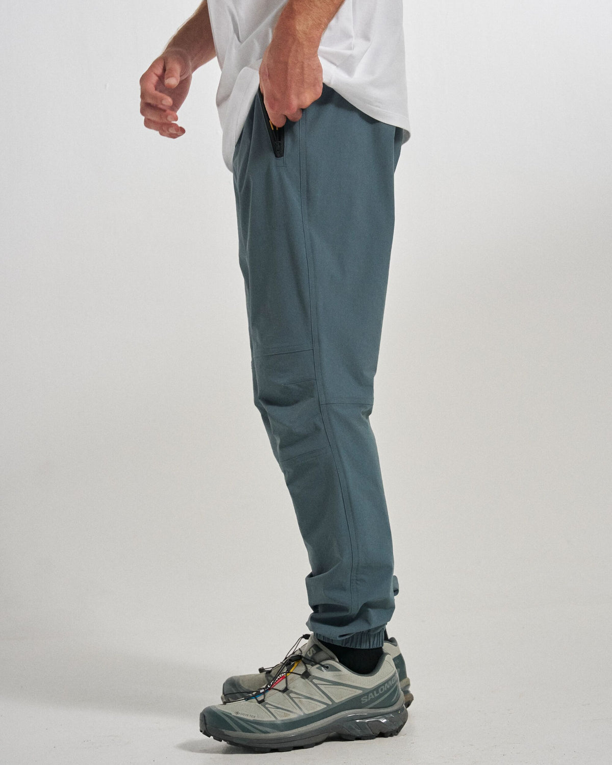 Stride Active Trail Jogger - Smoke Blue - Studio Model
