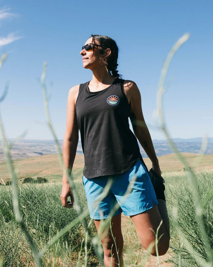 Chase The Light Drirelease® Active Vest - Black - Lifestyle