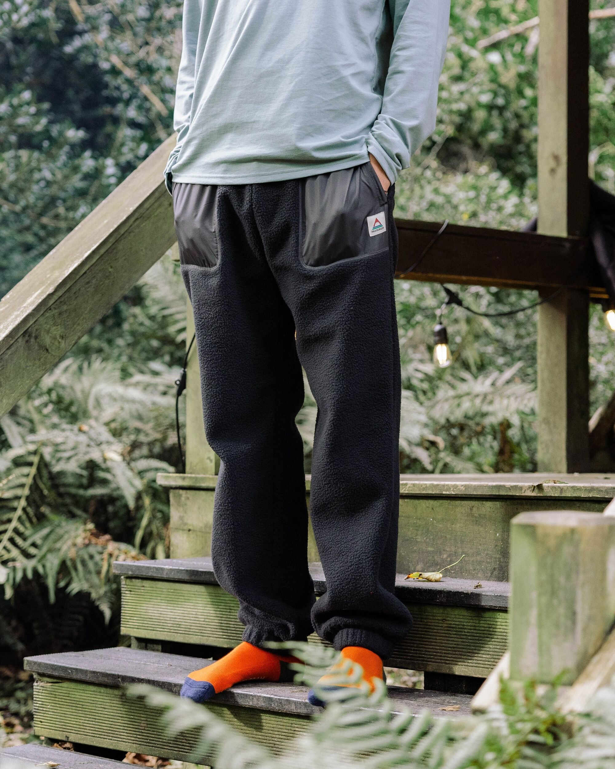 Offgrid Recycled Sherpa Fleece Jogger - Black - Lifestyle