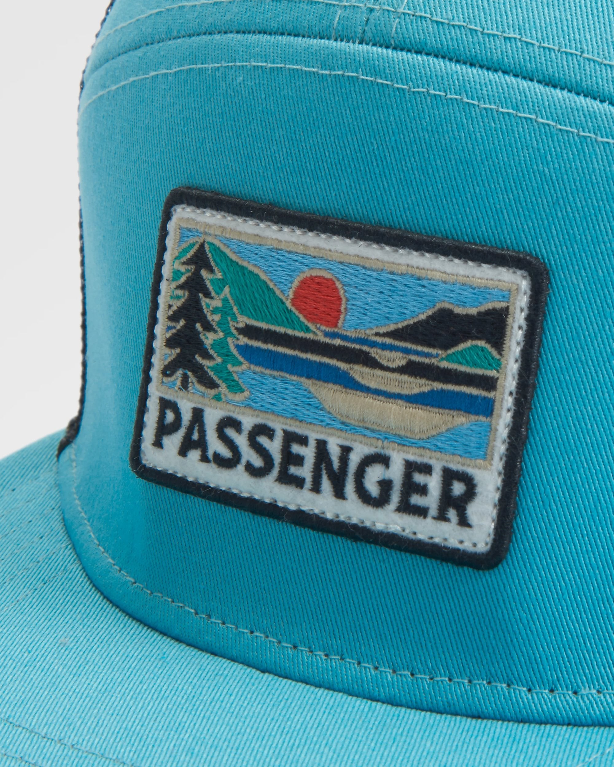 Roamer 7 Panel Organic Cotton Trucker Cap - Arctic - Flatlay