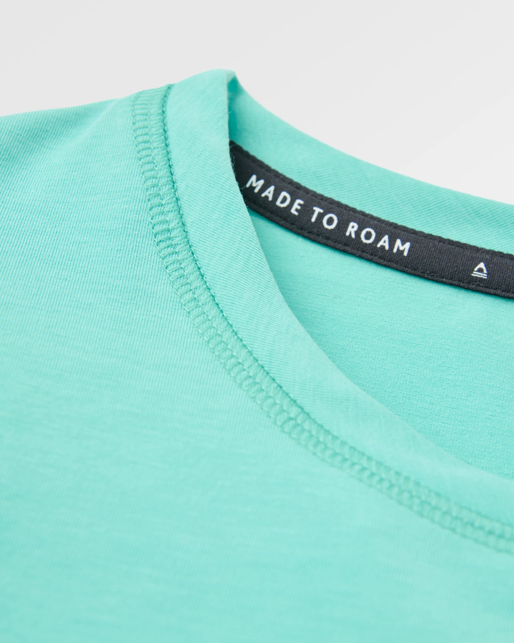 Roamer Men's Drirelease® Active T-Shirt - Aqua - Flatlay