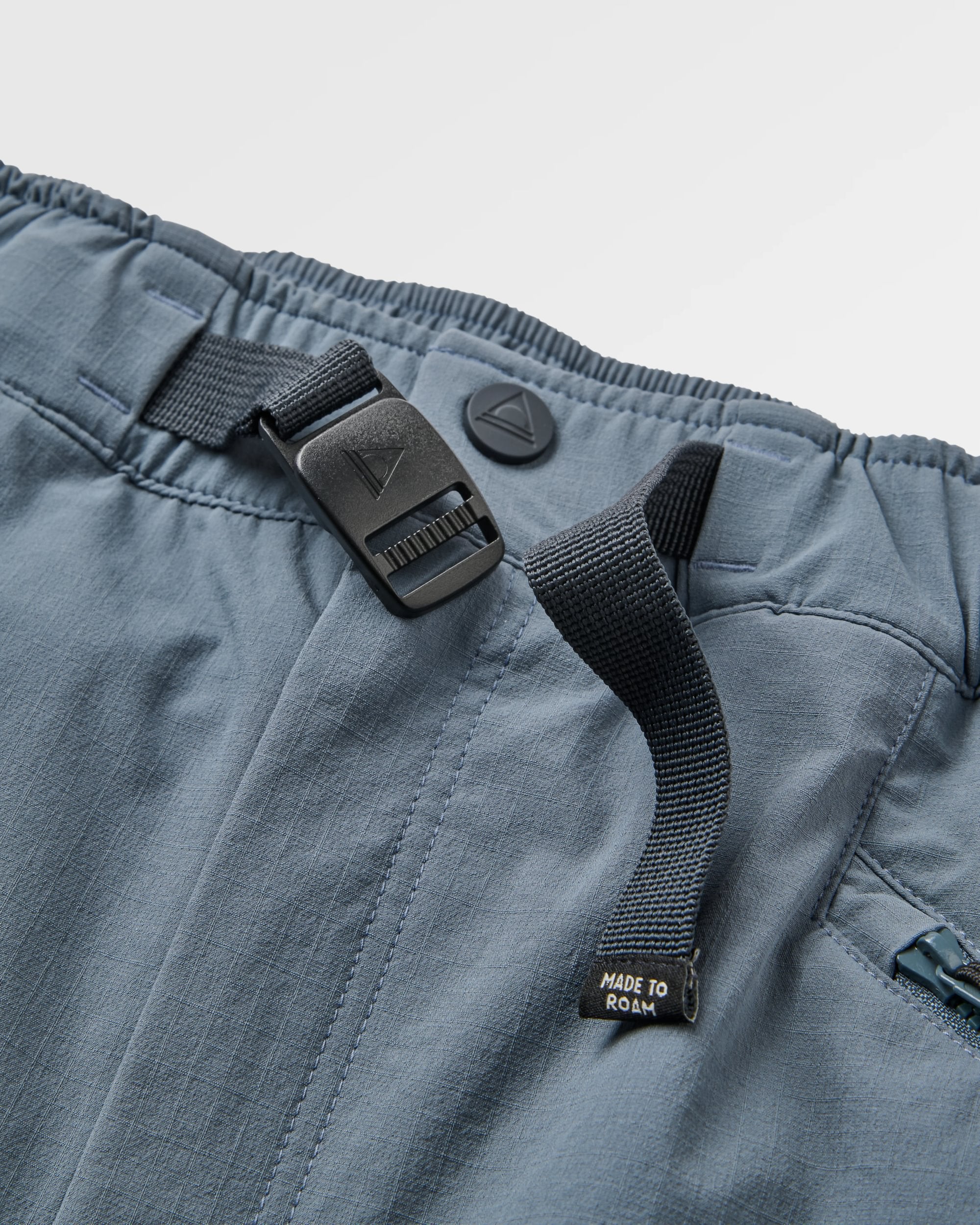 Stride Active Trail Short - Storm Grey - Flatlay