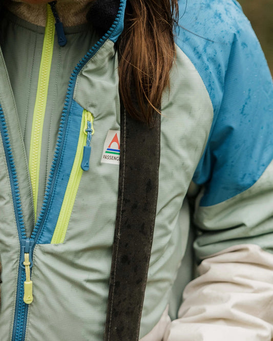 Shasta Lite Recycled Insulated Jacket - Pistachio/Blue Steel