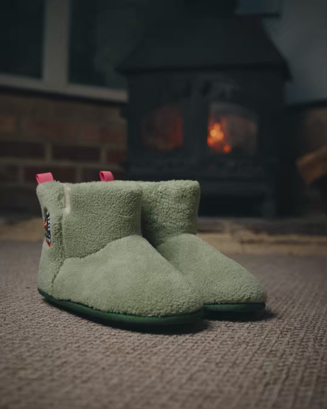 Hideaway Hut Slipper - Vintage White