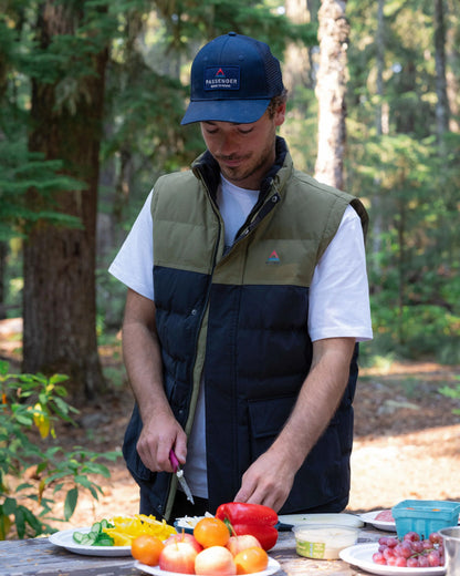 Baltic Recycled Insulated Vest - Black/Khaki