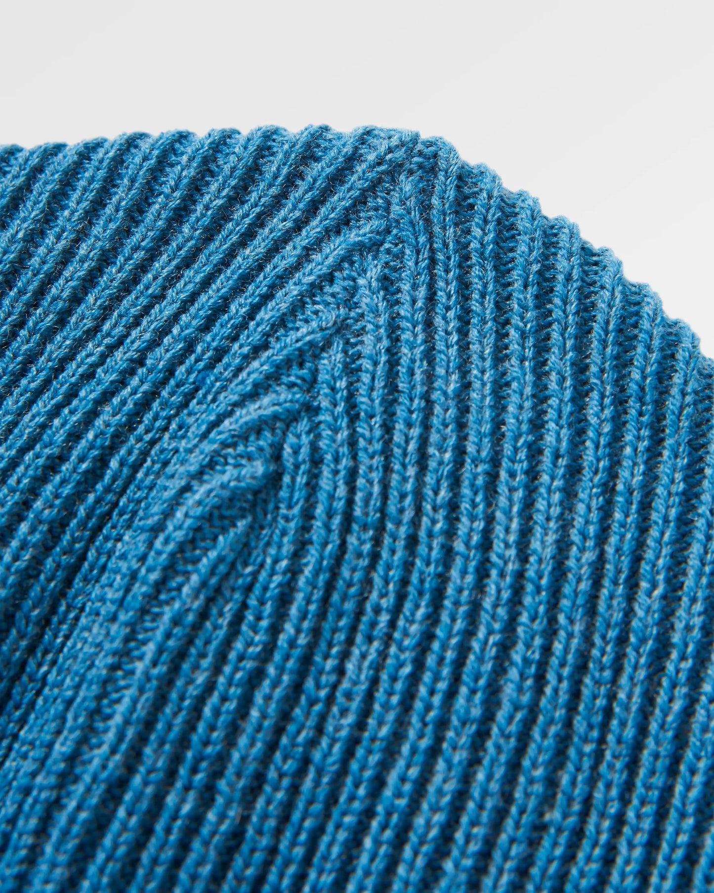 Outlook Reversible Recycled Beanie - Baked Clay/Blue Steel