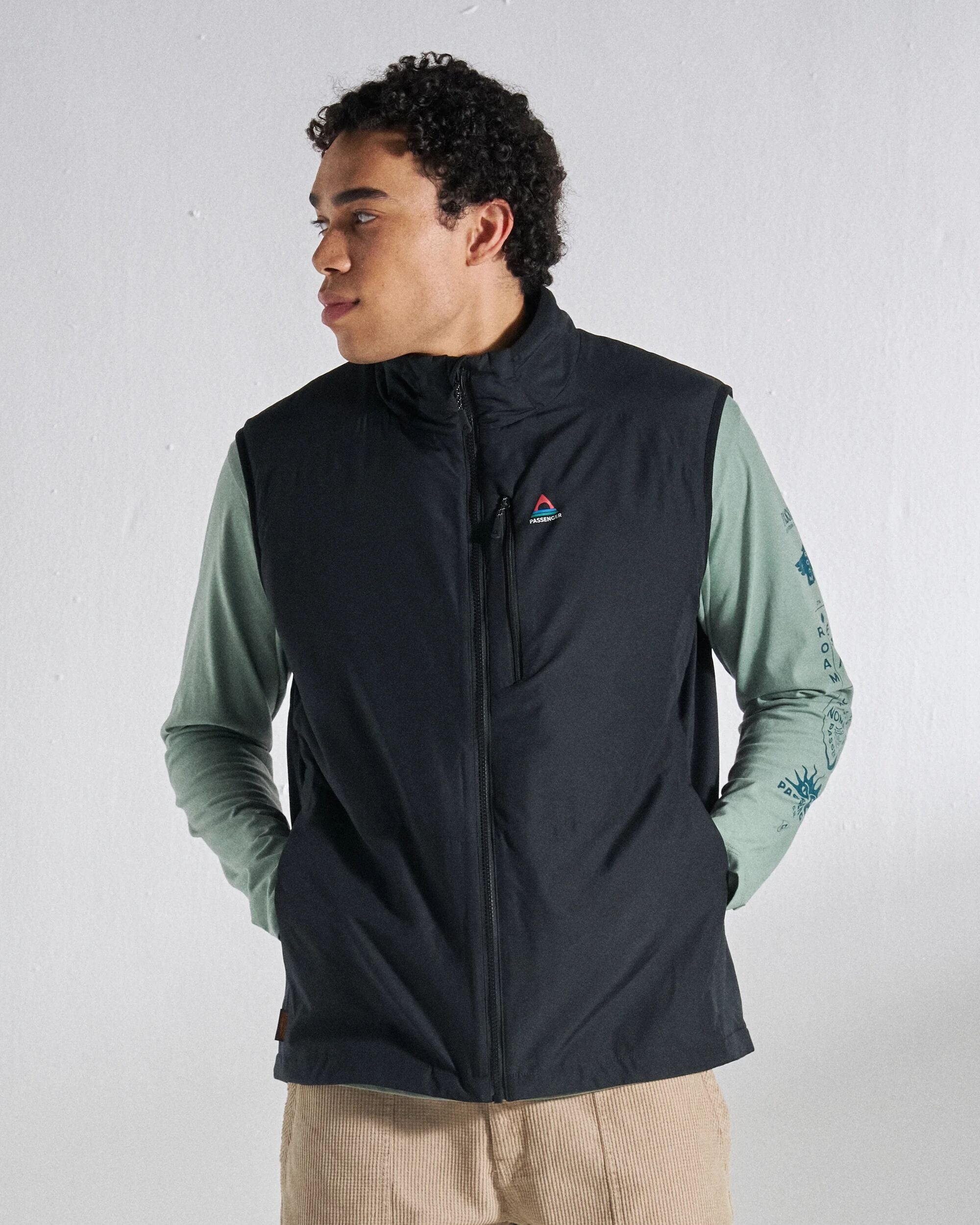 Daybreak Lightweight Thermore® Insulated Gilet - Black - Studio Model