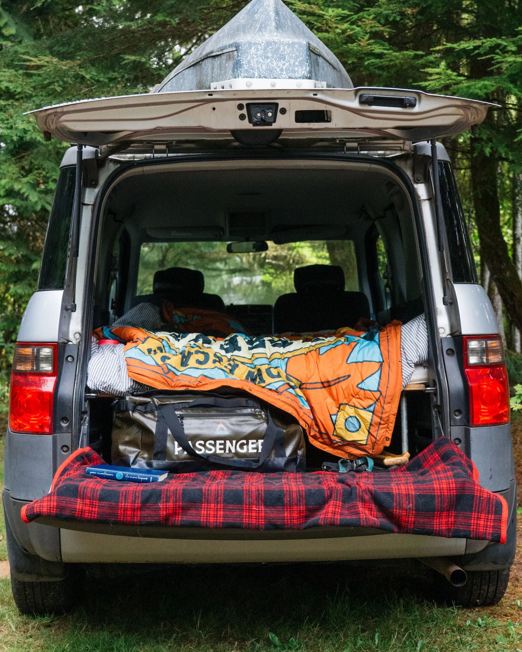 Cabin Recycled Sherpa Blanket - Retro Orange - Lifestyle