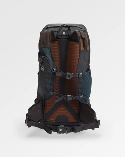 Trailscape Recycled 24L Backpack - Black - Flatlay