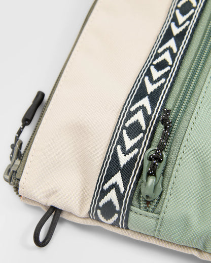 Essentials Pouch - Pistachio - Flatlay