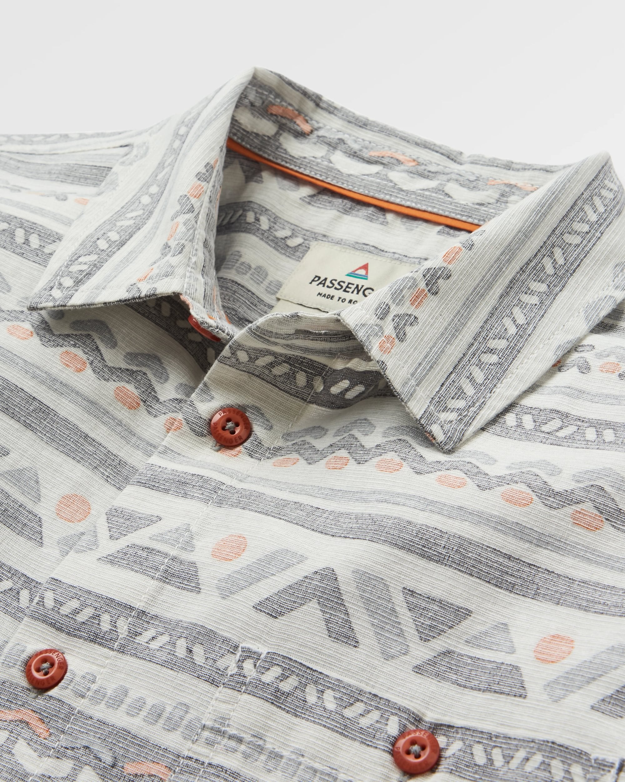 Chill Textured Short Sleeve Shirt - Geo Track Storm Grey - Flatlay