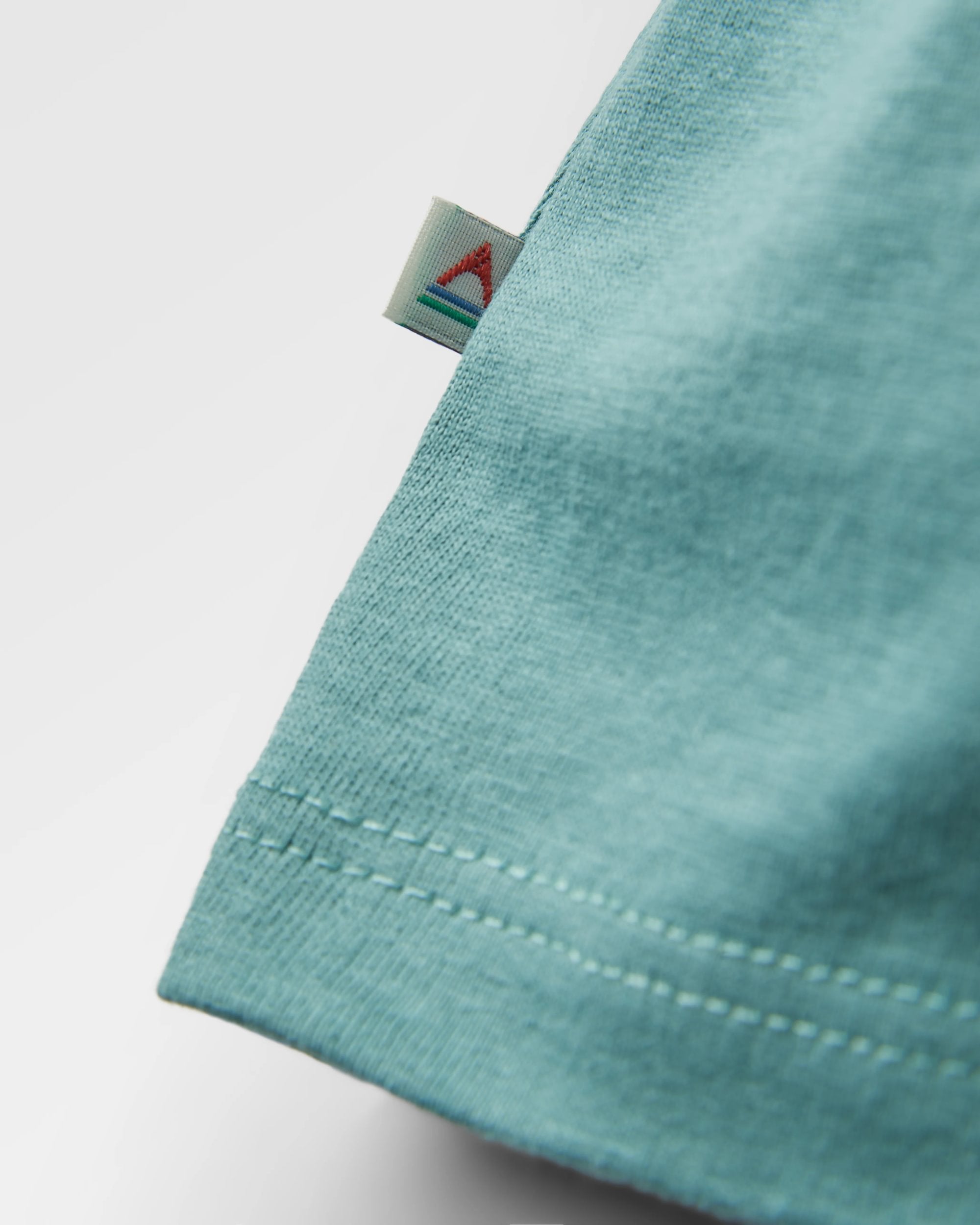 Beechey Recycled Cotton LS T-Shirt - Arctic - Flatlay