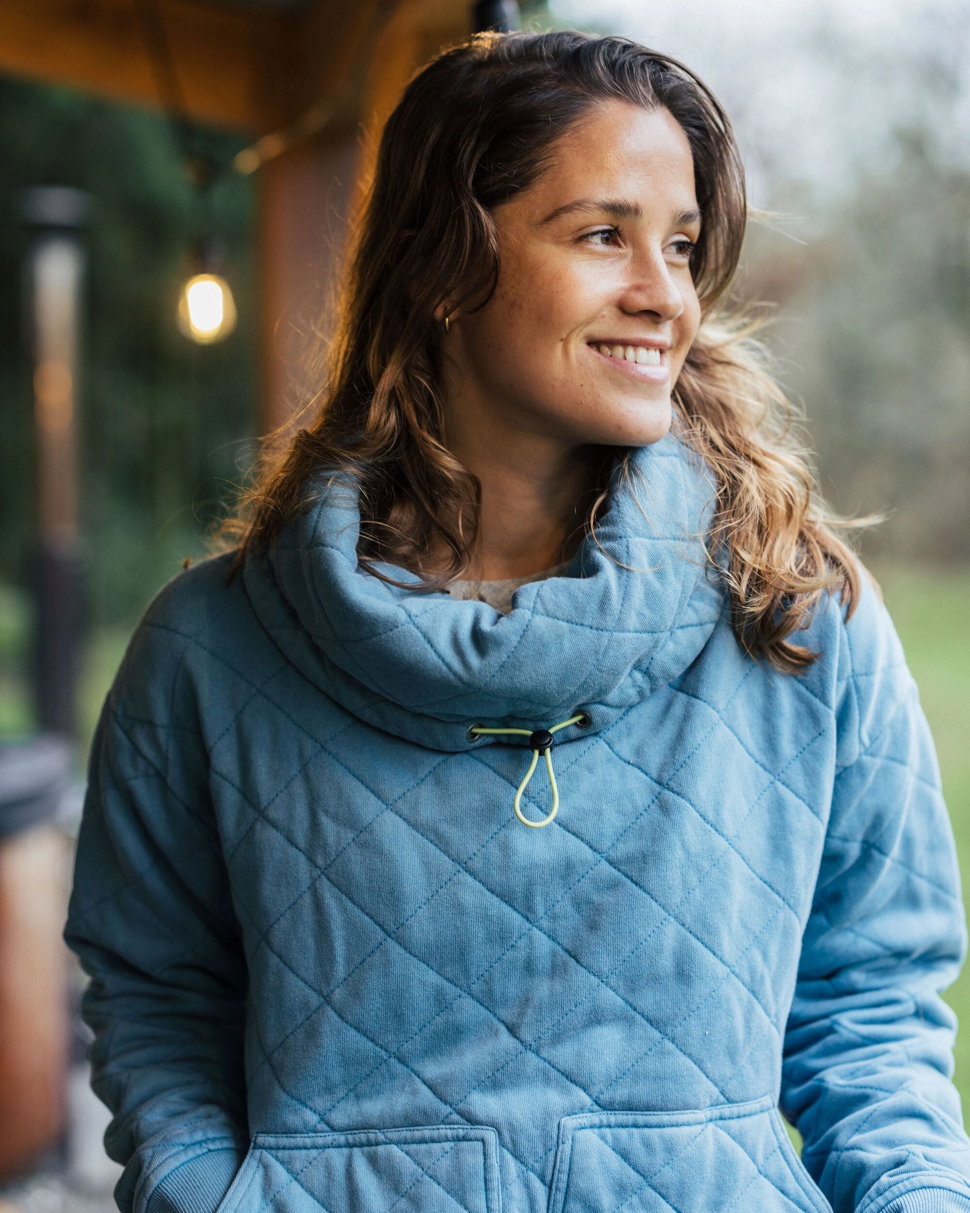 Clementine Recycled Quilted High Neck - Bluejay - Lifestyle